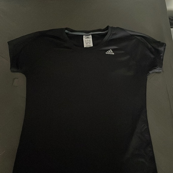 Adidas’s Shirt - Picture 1 of 4